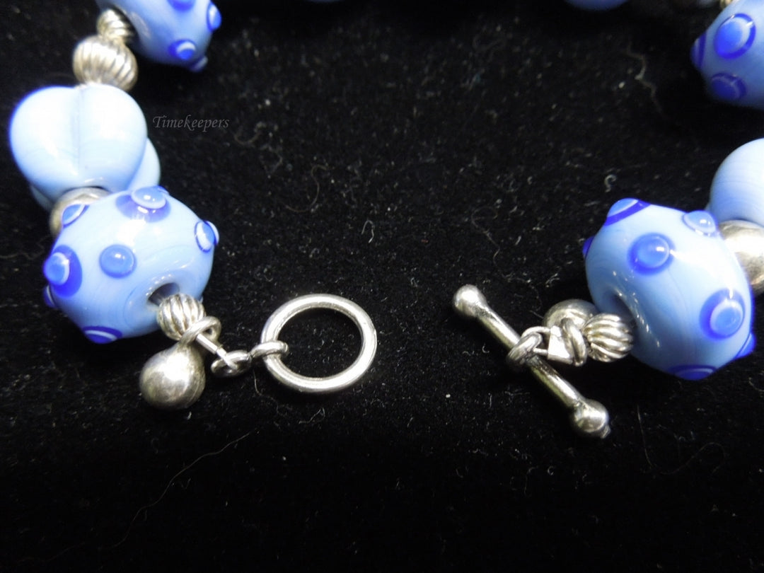 k575 Pretty Silver Tone Purple and Blue Beaded 7" Bracelet