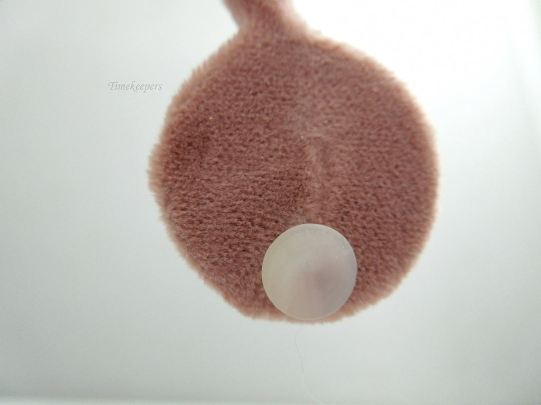 k586 Ladies Dainty 14kt Yellow Gold Mother of Pearl Earring Studs