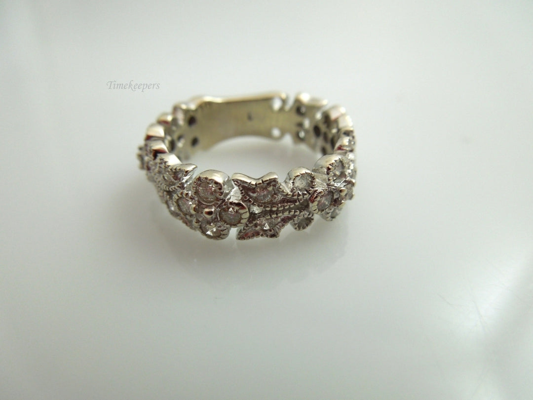 k590 Lovely Ladies 14kt White Gold Stylish Diamond Wedding Band