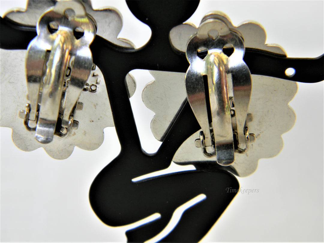 j396 Beautiful Oval Onyx Cabochon Silver Earrings NOT PIERCED EARRINGS