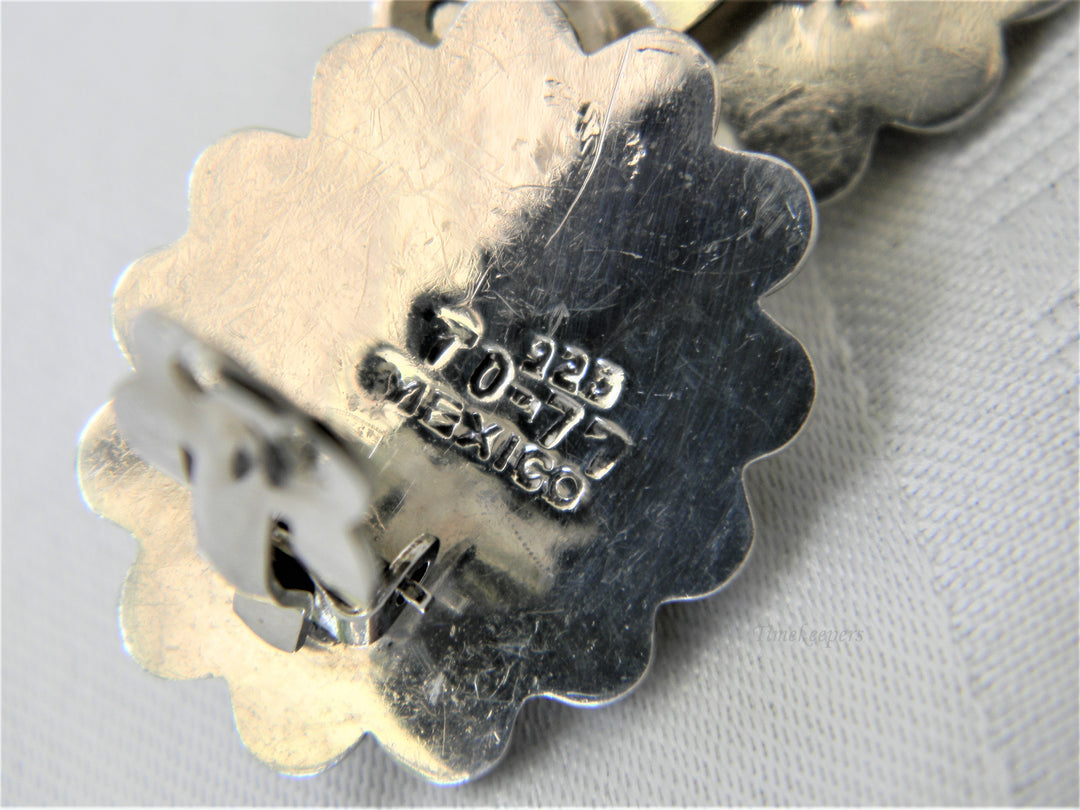 j396 Beautiful Oval Onyx Cabochon Silver Earrings NOT PIERCED EARRINGS