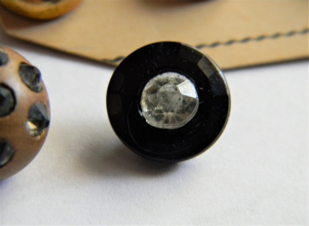 p343 Nice Vintage Buttons 4 Styles, Wood, Metal and Plastic with Shanks