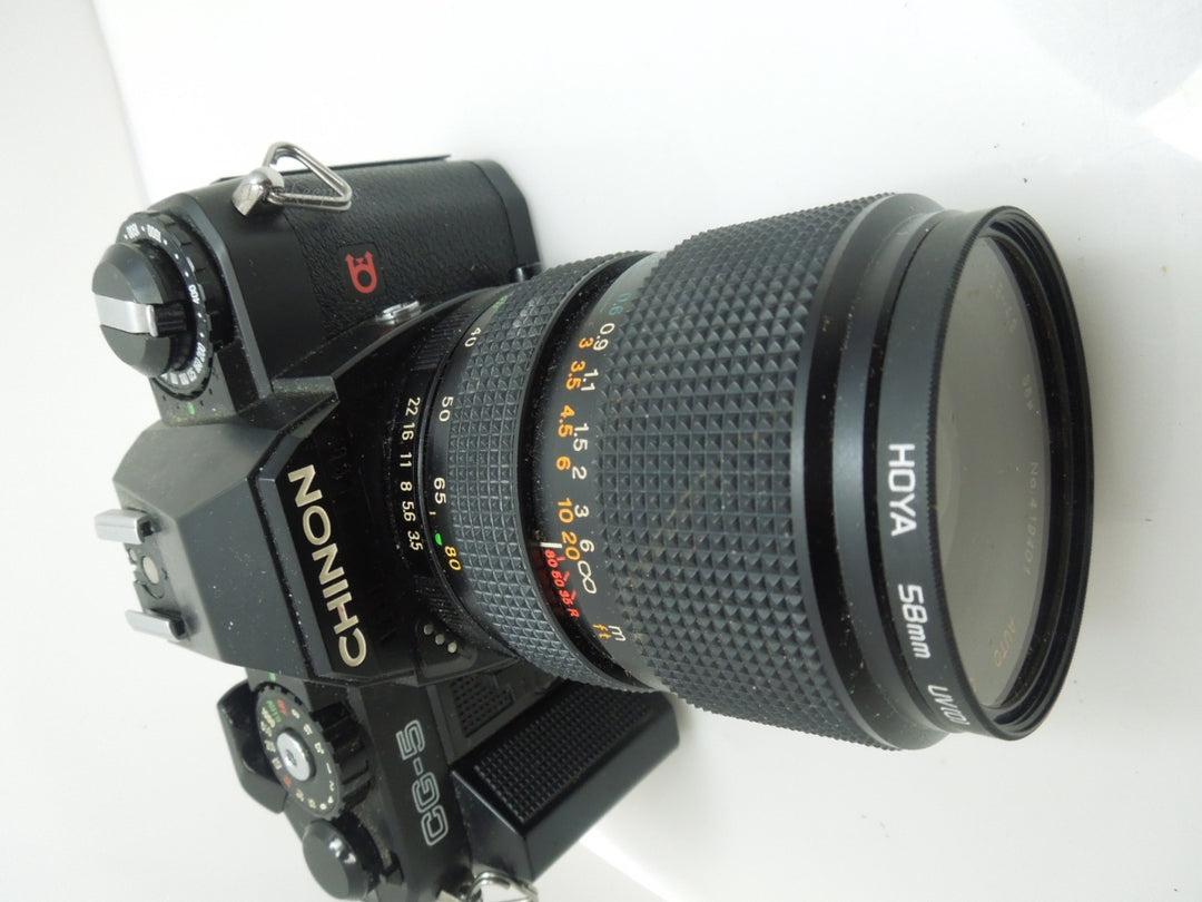 s592 Chinon CG-5 SLR with 35-80 mm Zoom Lens Model No. 419401