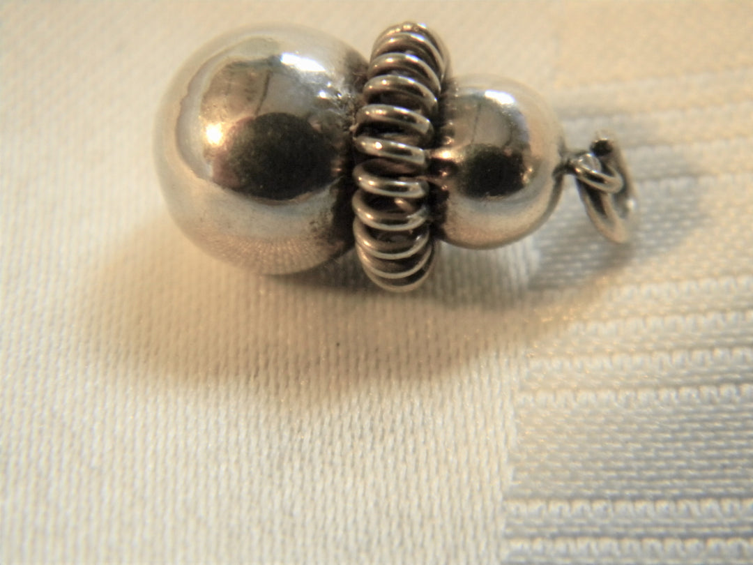 h462 Cute Sterling Silver Double Ball Charm or Pendant
