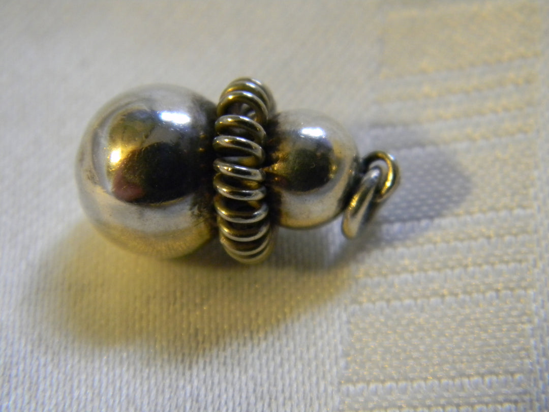 h462 Cute Sterling Silver Double Ball Charm or Pendant