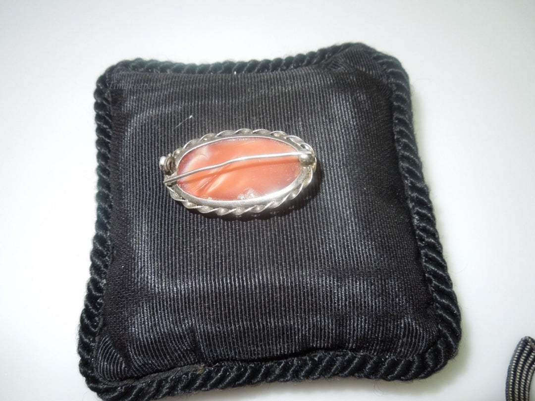 q031 Gorgeous Sterling Silver Oval Pin/Brooch/Charm