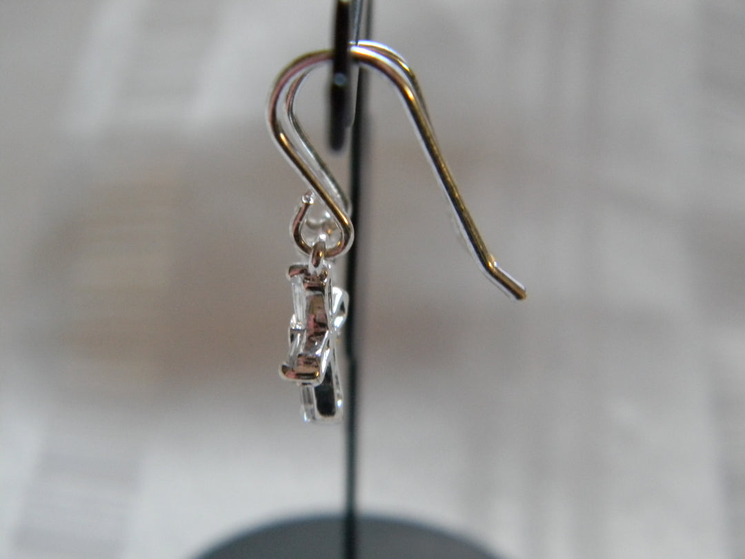 h479 Beautiful Sterling Silver Cross Dangle Earrings with CZ