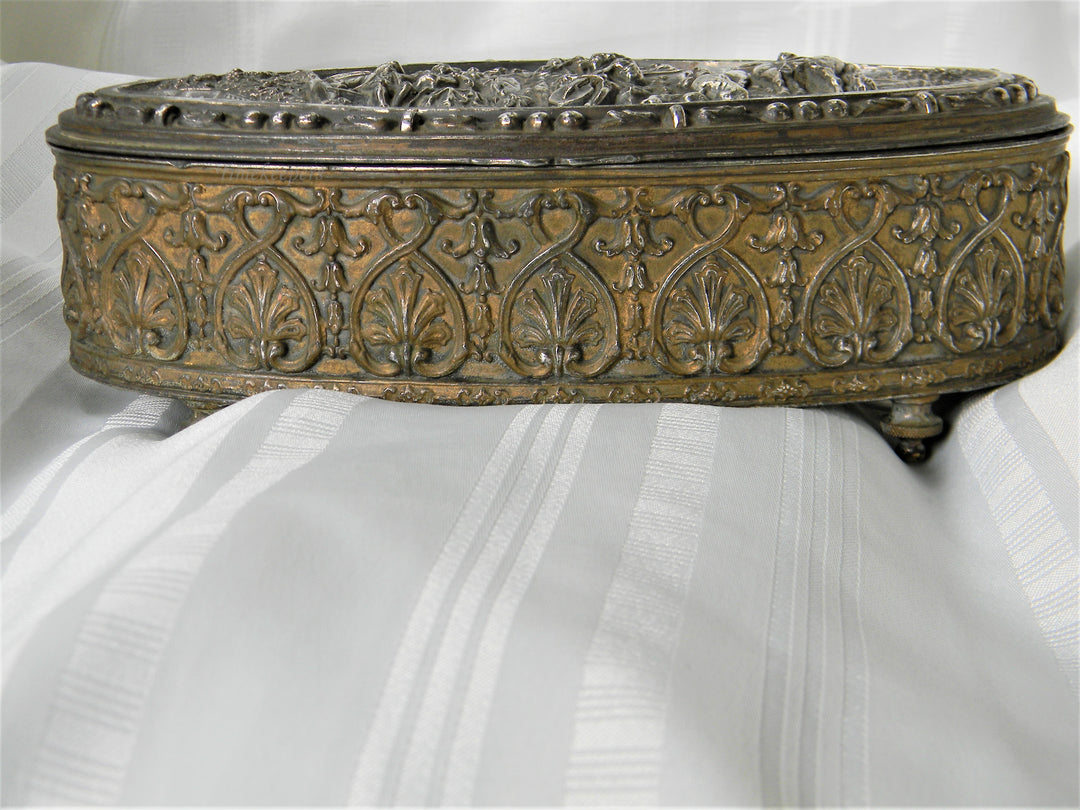 j430 Vintage Jennings Brothers Silver plated Casket #2555