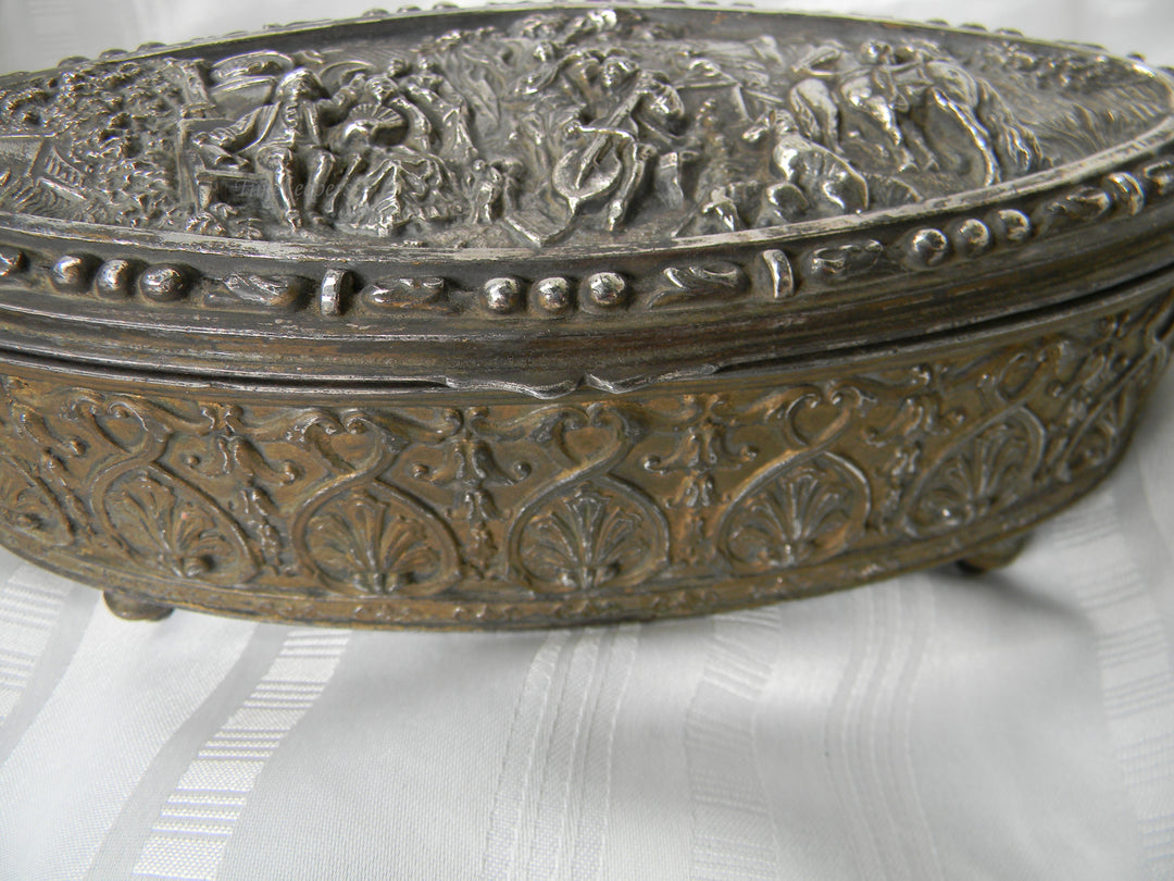 j430 Vintage Jennings Brothers Silver plated Casket #2555