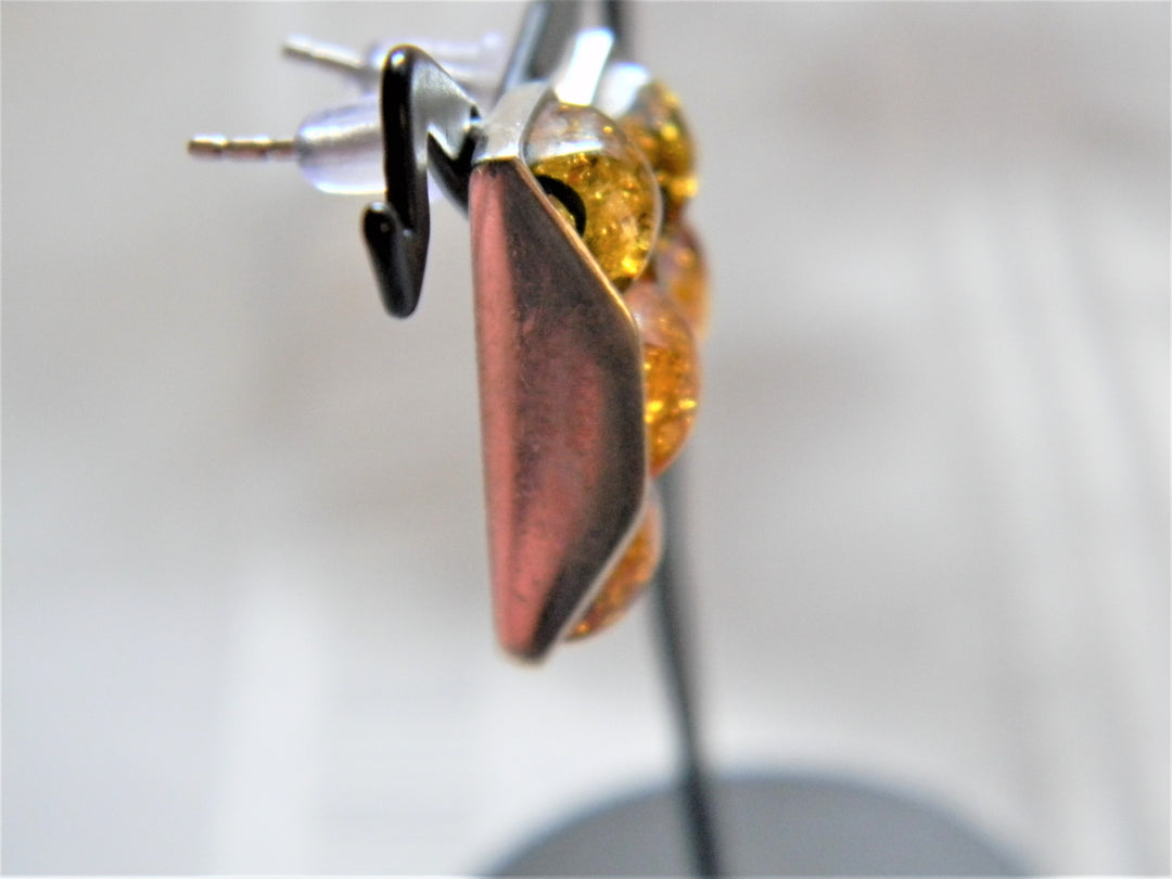 h485 Unique Sterling Silver Stud Pierced Earrings with Gold Glitter Resin Stones