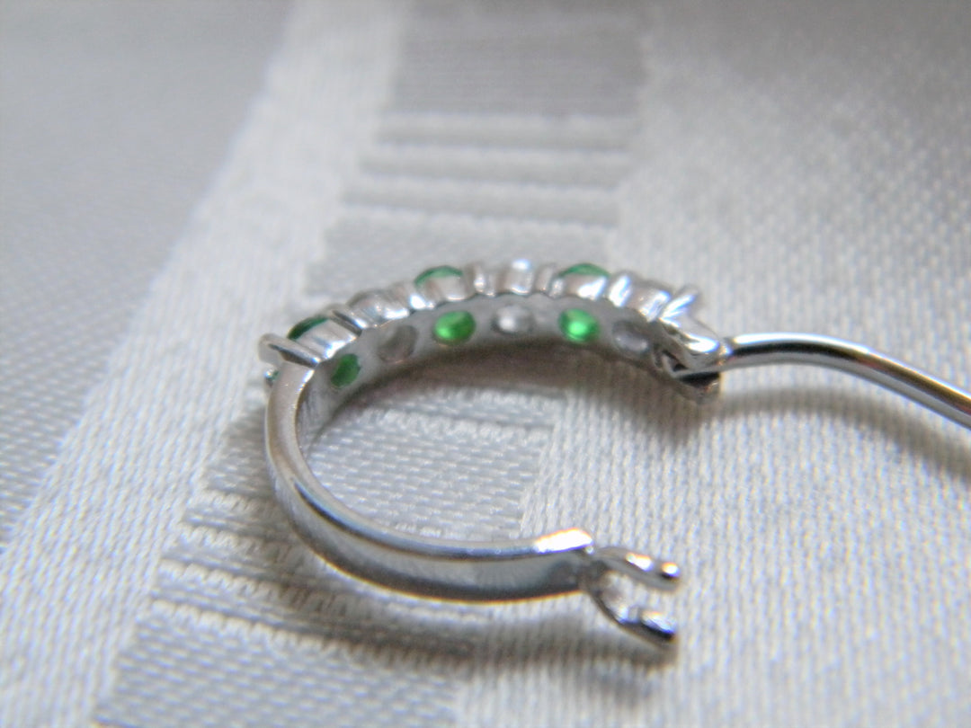 h486 Beautiful CZ Sterling Silver Hoop Pierced Earrings with Lever Closures