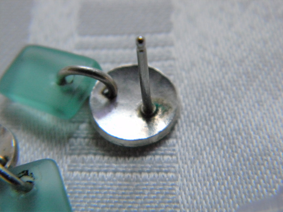 h487 Unique Sterling Silver Stud Pierced Earrings with Hanging Blue Resin Square