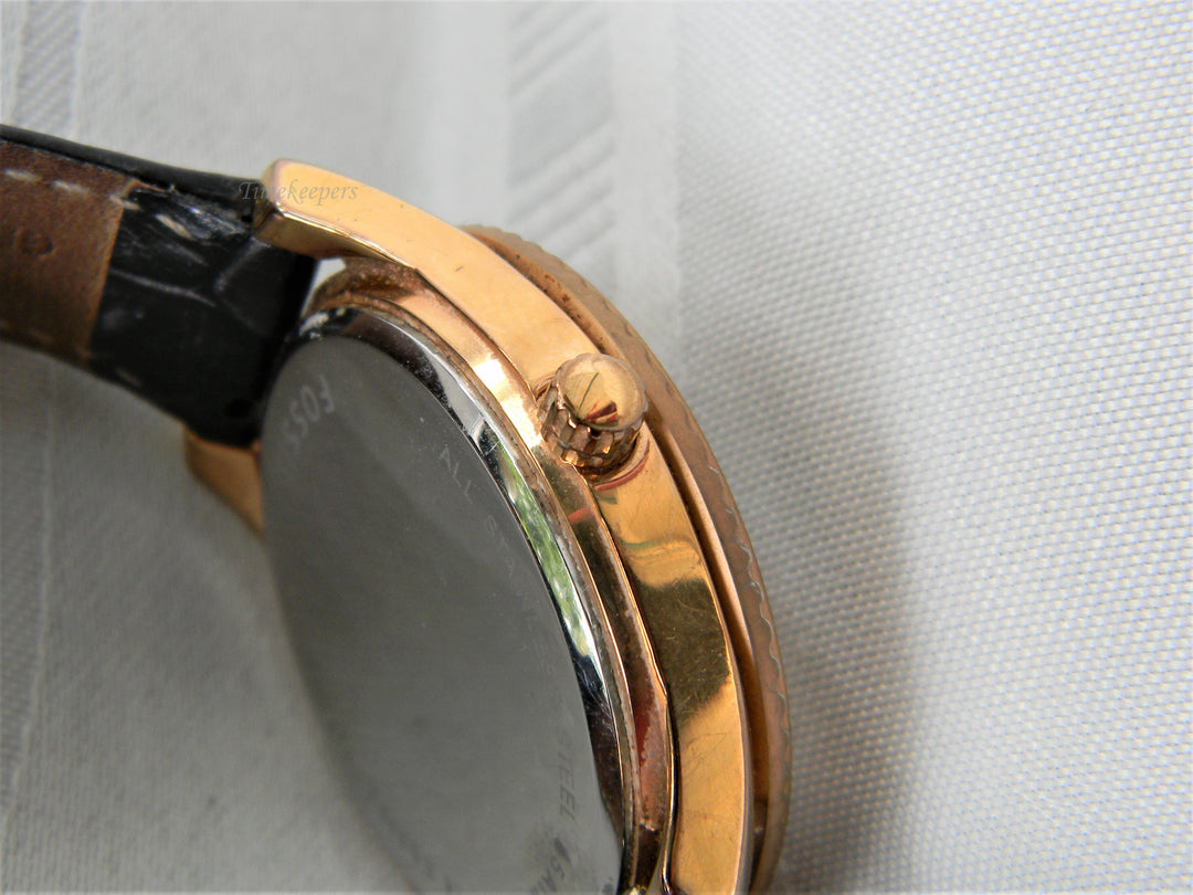 j427 Handsome Fossil Chronograph Wrist Watch in Rose Gold Tone