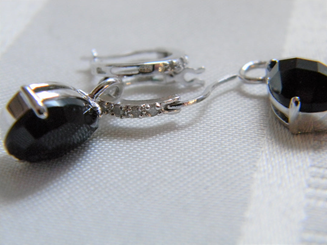 h488 Beautiful CZ Sterling Silver Hoop Pierced Earrings with Dangles