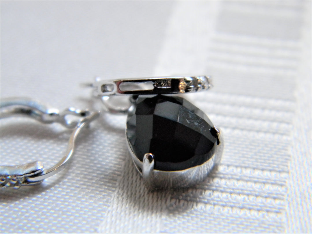 h488 Beautiful CZ Sterling Silver Hoop Pierced Earrings with Dangles