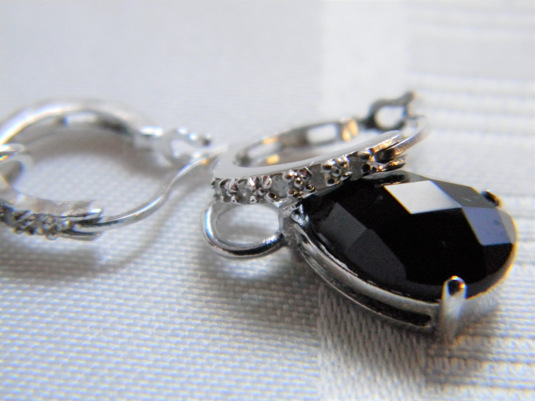 h488 Beautiful CZ Sterling Silver Hoop Pierced Earrings with Dangles