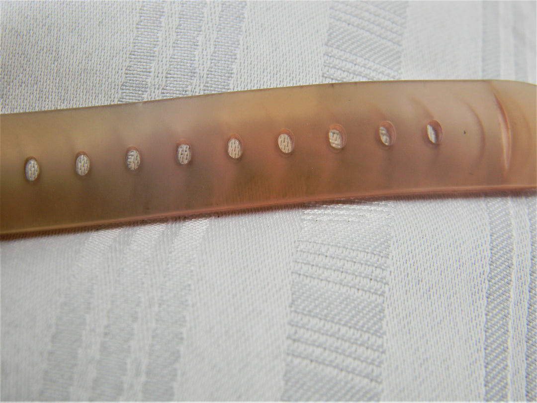 j428 Nice Women's Fossil Watch in Silver Tone and Silicone Band