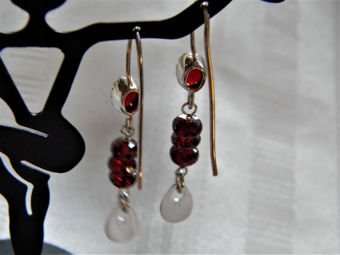 h489 Stunning Sterling Silver Dangle Beaded Earrings with Tear Drops