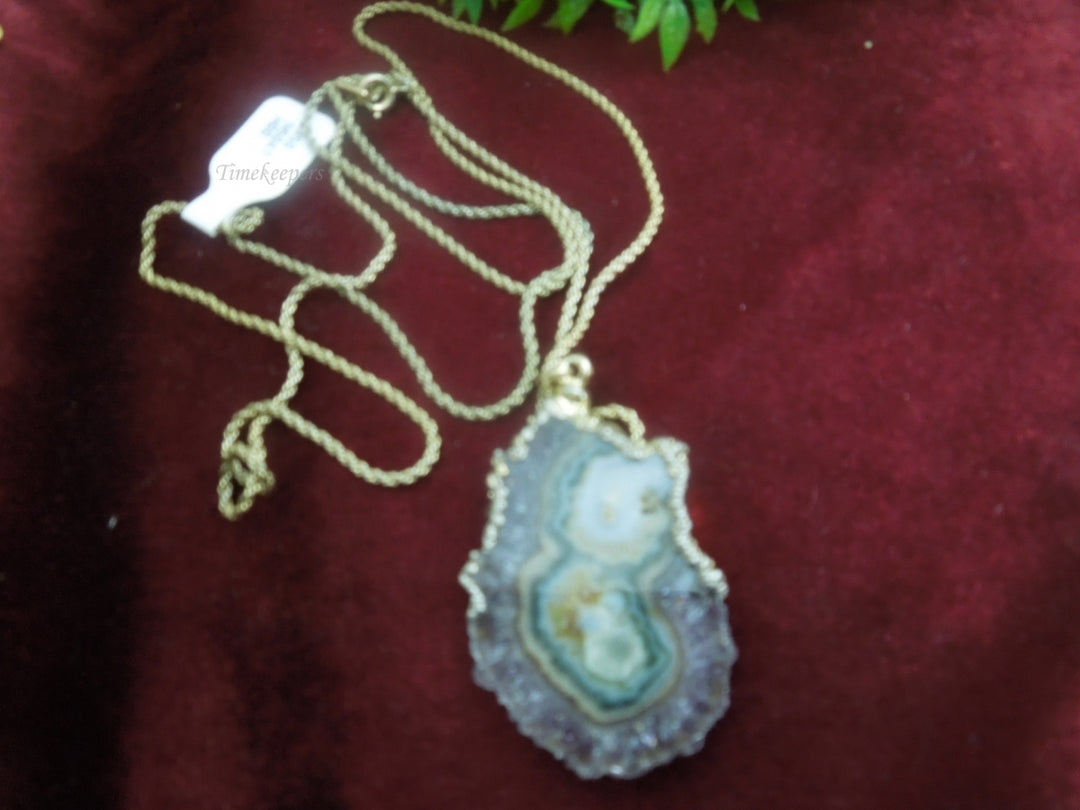 q057 Gorgeous Gold Plated Amethyst Pendant with 30" Rope Chain