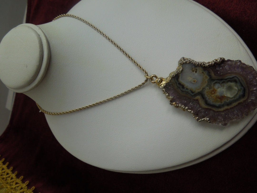 q057 Gorgeous Gold Plated Amethyst Pendant with 30" Rope Chain