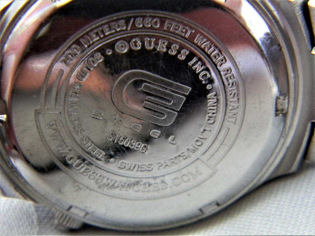 j438 Retro Guess Inc. G Quartz Chronograph Wrist Watch in Stainless Steel