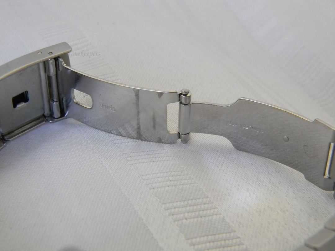 j438 Retro Guess Inc. G Quartz Chronograph Wrist Watch in Stainless Steel