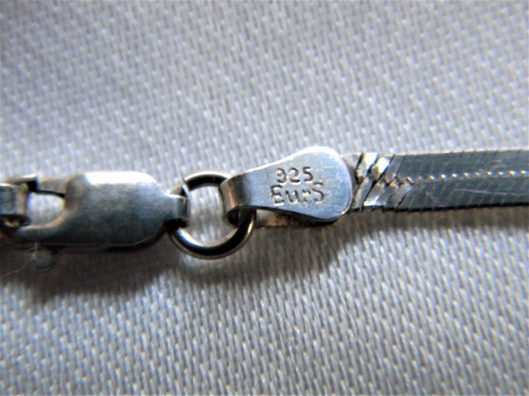 h507 Gorgeous Wide Snake Chain in Sterling Silver Made in Italy