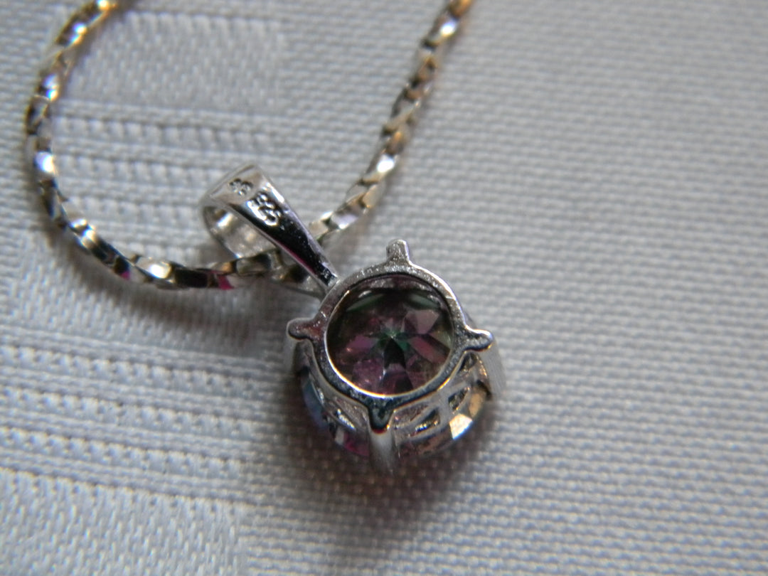 h517 Sparkling Vintage Sterling Silver Mystic Topaz Pendant with Chain