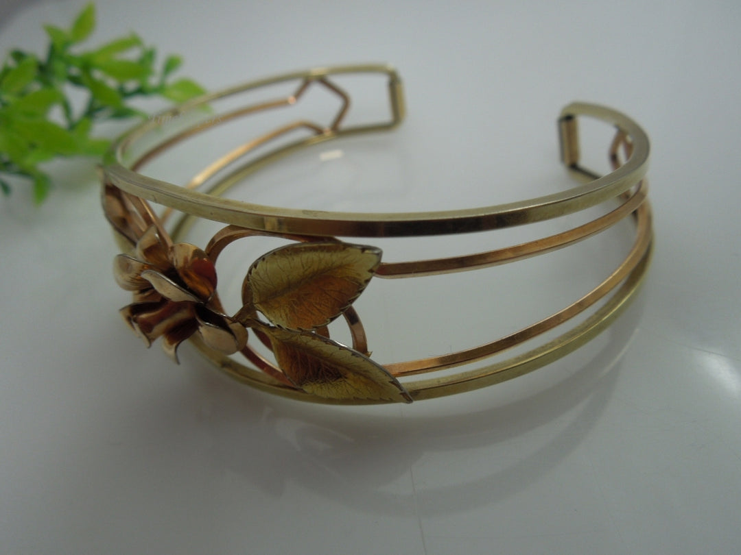 q098 Vintage Krementz 14k Gold Overlay Rose Flower Cuff Bracelet