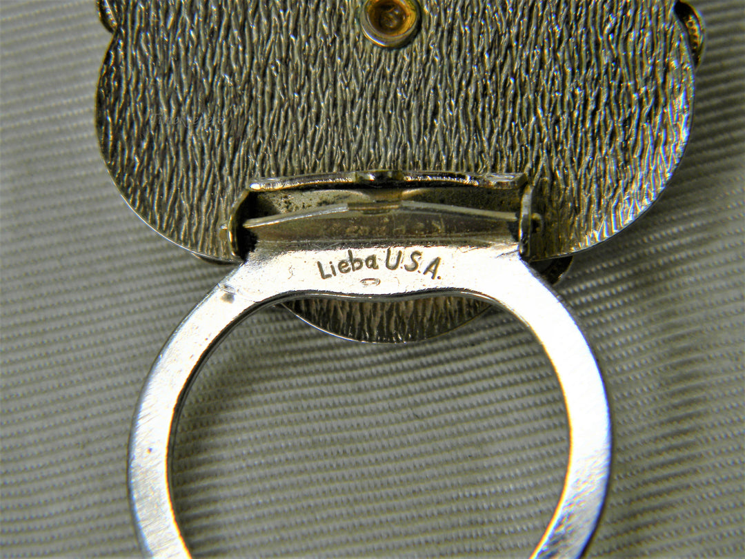 j469 Beautiful 1970's Lieba Scarf Clip in Gold Tone with Faux Pearl