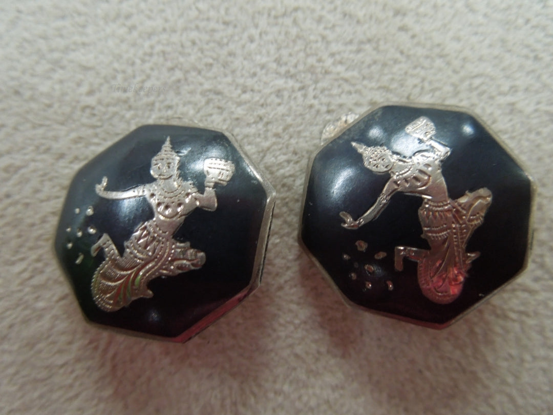 q118 Stunning SIAM SILVER Earrings For Women