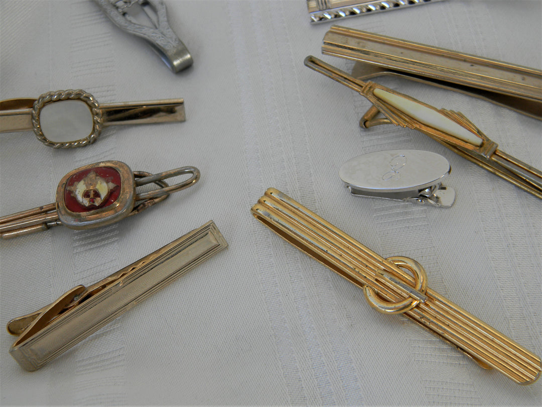 h554 Vintage Lot of 10 Tie Bars Brand and Finish Varies