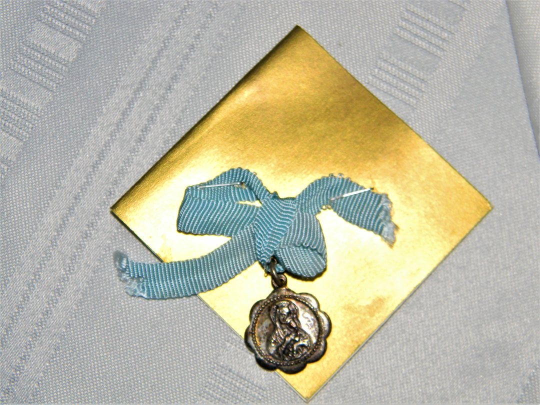 j510 Nice Religious Catholic Medal Charm or Pendant in Sterling Silver