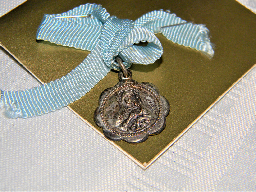 j510 Nice Religious Catholic Medal Charm or Pendant in Sterling Silver