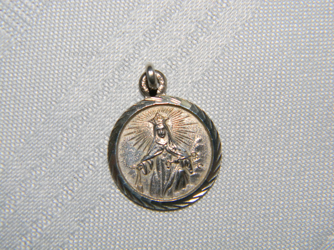 j508 Nice Religious Catholic Medal Charm or Pendant in Sterling Silver