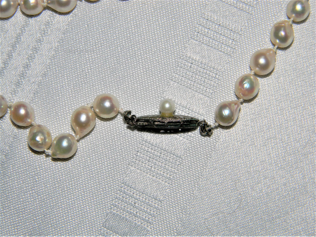 j505 Beautiful Fresh Water Knotted Pearl Necklace with Sterling Silver Clasp