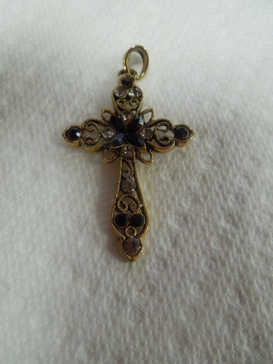 r365 Vintage Silver Tone Spiritual Symbol Rhinestone Cross Pendant