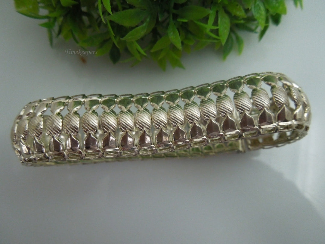 q164 Stunning Sterling Silver Bracelet For Ladies 7"