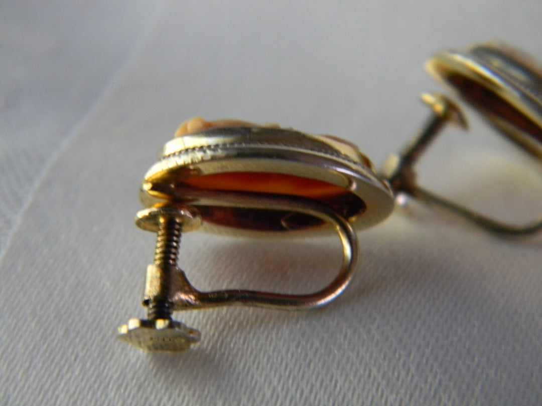 j521 Lovely 800 Silver Cameo Earrings with Gold Wash Not Pierced