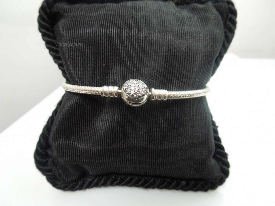 q171 Sterling Silver Heart Beautiful Pandora Bracelet 2.5 " (diameter)