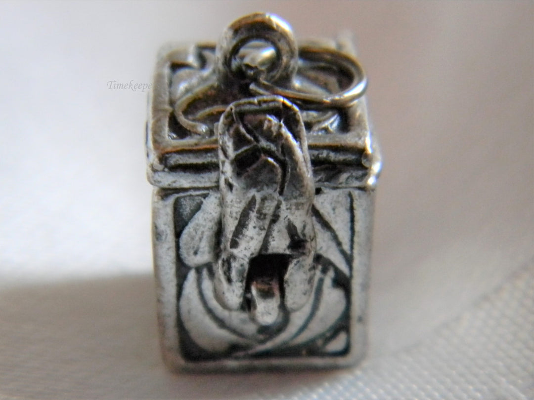 h590 Pretty Little Sterling Silver Rectangle Box Charm or Pendant
