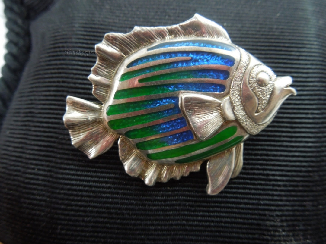 q183 Sterling Silver Kabana Angle Enamel Fish Pin/Brooch/Charm
