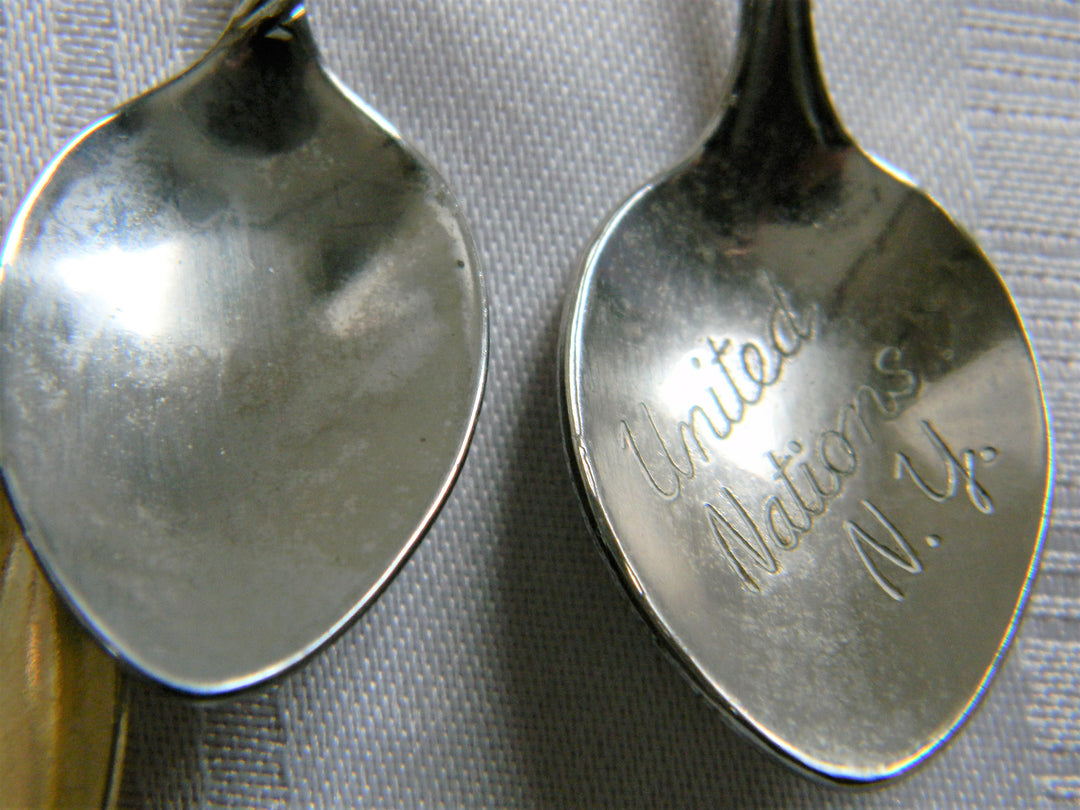 h616 Set of 4 Collectible Spoons Birth of a nation, Freedom Train, UN, Bicentenl