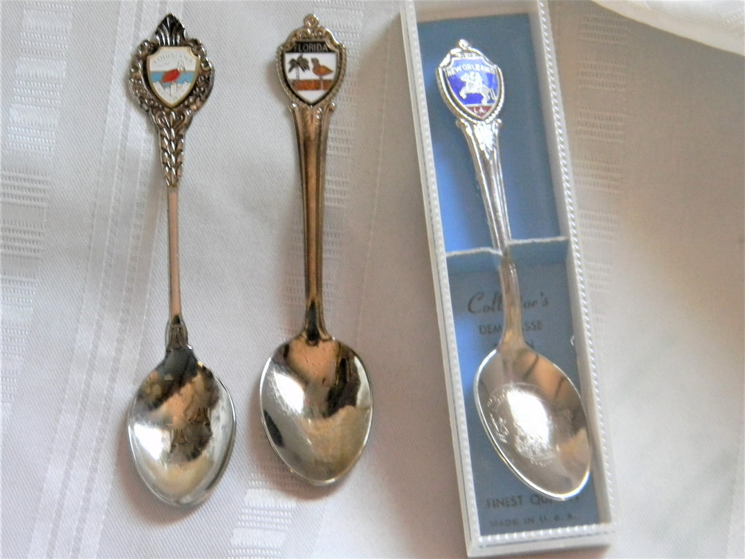 h618 Set of 3 vintage Collectible Spoons Louisiana Florida New Orleans