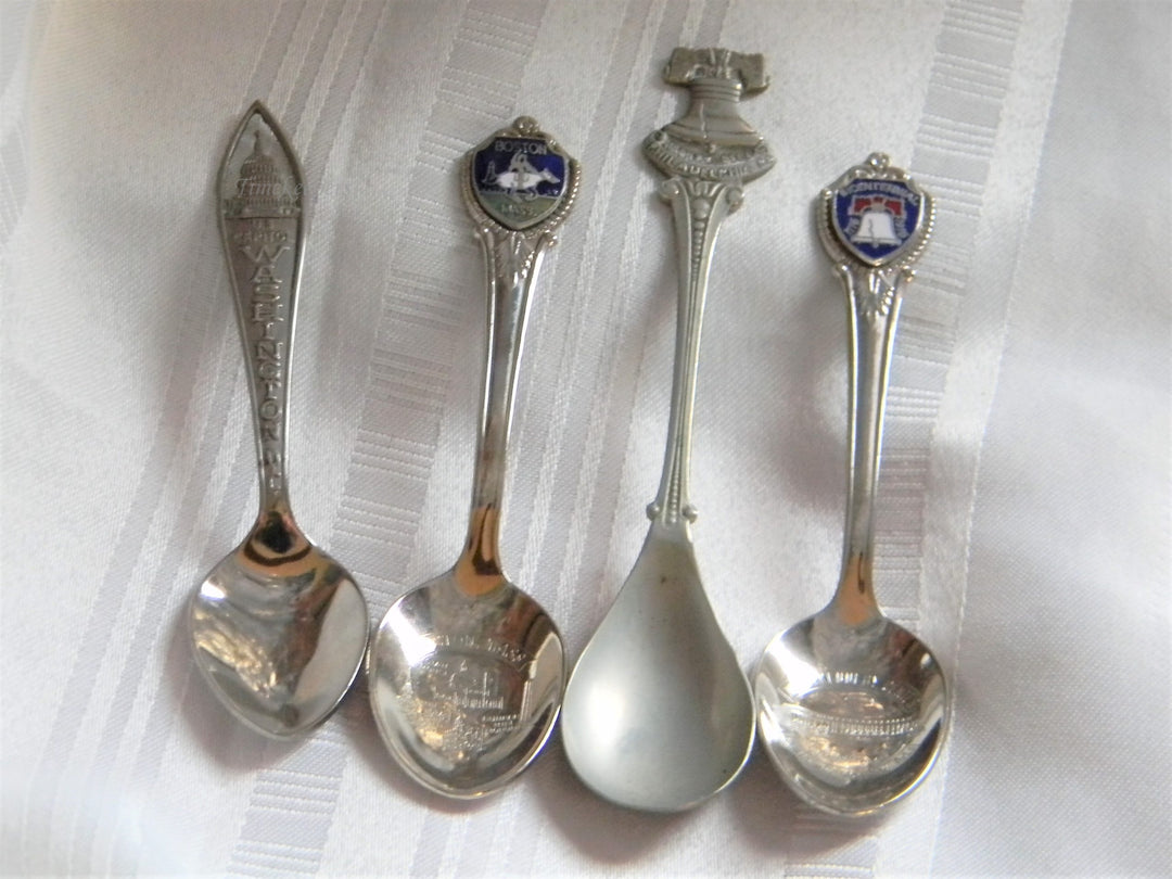 h621 Set of 4 Collectible Spoons Washington DC Boston Bicentennial Liberty Bell