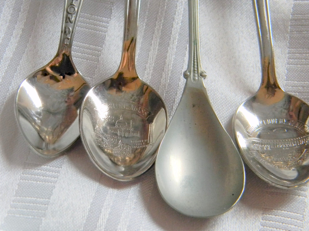 h621 Set of 4 Collectible Spoons Washington DC Boston Bicentennial Liberty Bell