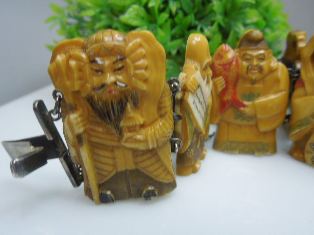q217 Vintage Japanese Silver Carved Seven Lucky Gods Bracelet 9"