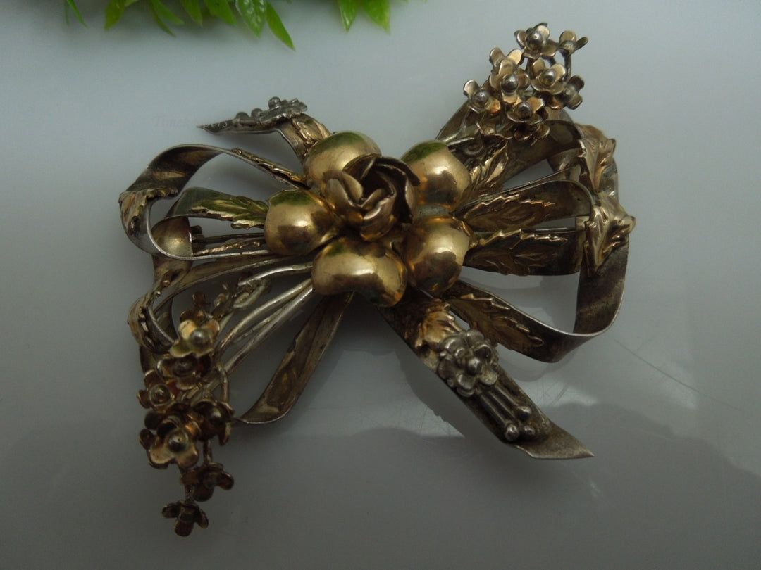 q226 Vintage 14k Gold Filled On Sterling Beautiful Pin/Charm/Brooch