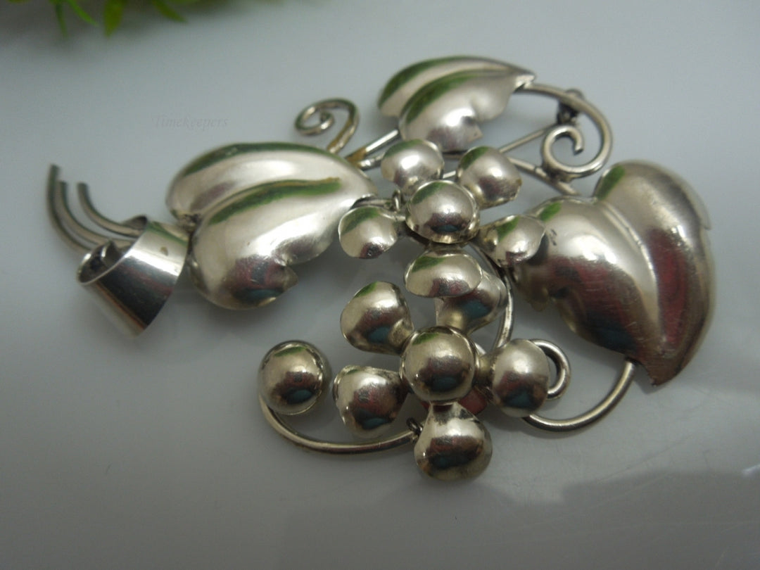q219 Vintage Sterling Silver Floral Pin/Sweater Brooch/Dress Pin
