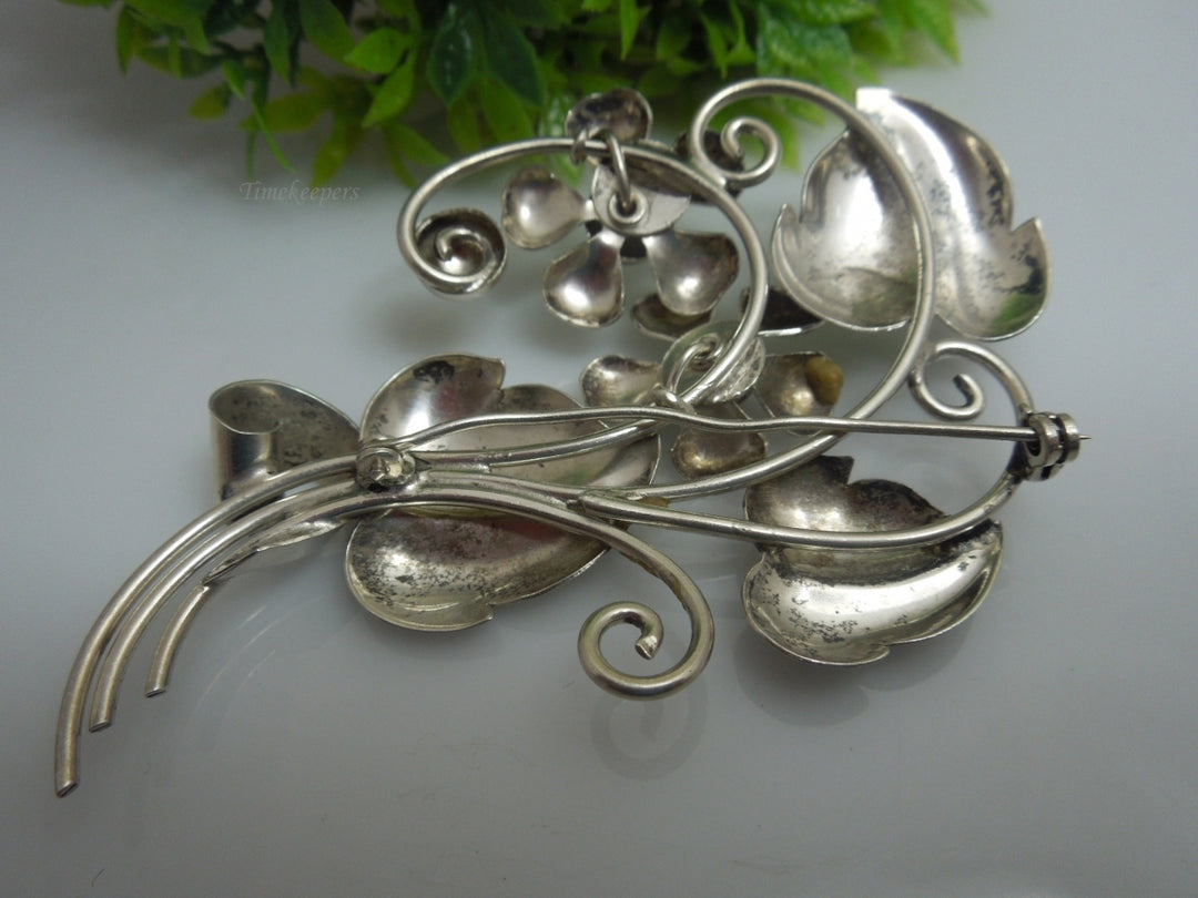 q219 Vintage Sterling Silver Floral Pin/Sweater Brooch/Dress Pin